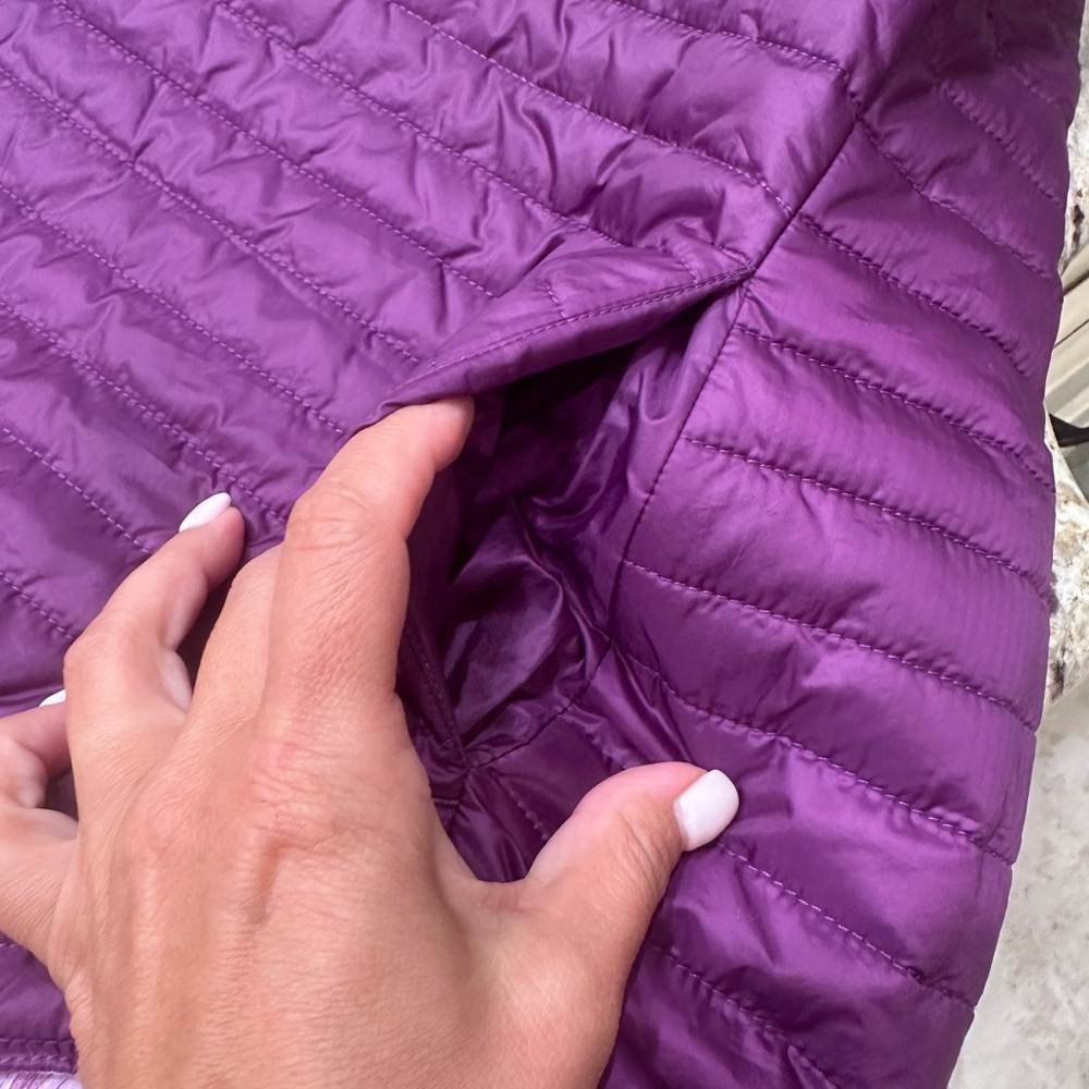 Chico's Women's Purple Quilted Vest - Picture 6 of 6